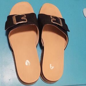 Dr. Scholl's Black and Tan Slide Sandals